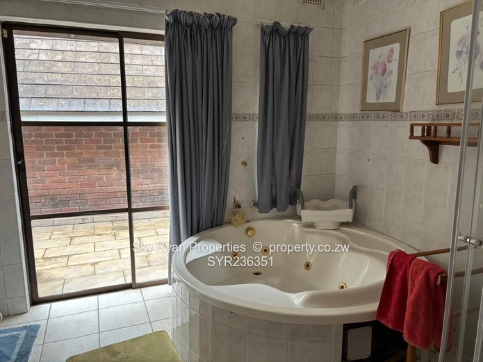 Barrington Park House For Sale 