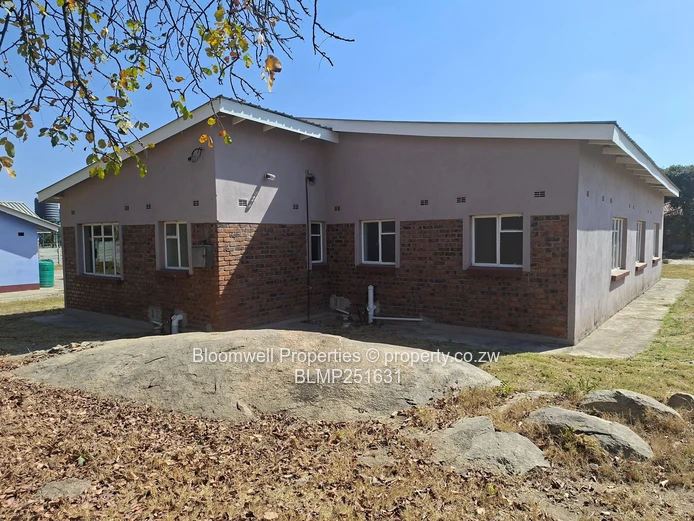 House for Sale in Waterfalls - Derbyshire