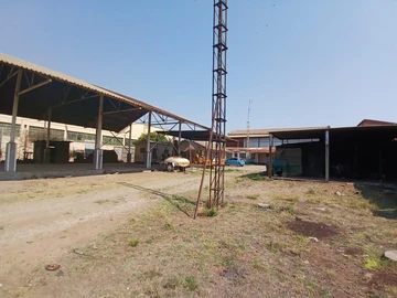 Warehouse & Factory