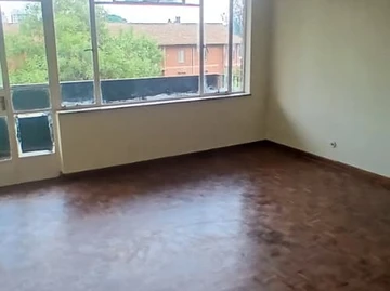 2 Bedroom Flat & Apartment