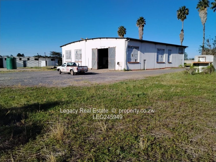 Gweru Central Commercial Property With Expansion Potential,High Clearance Industrial Property Deed.