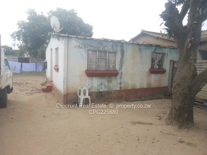 Mufakose Core House For Sale