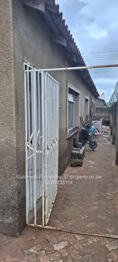 Epworth, 7 roomed house for sale