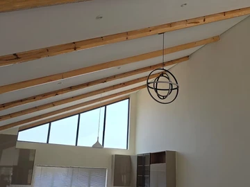 3 Bedroom Flat & Apartment