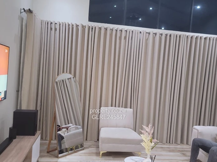 Modern 1-Bed House with Borehole in Madokero