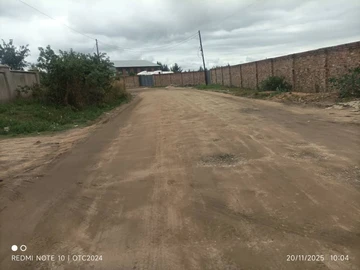 Commercial & Industrial Land