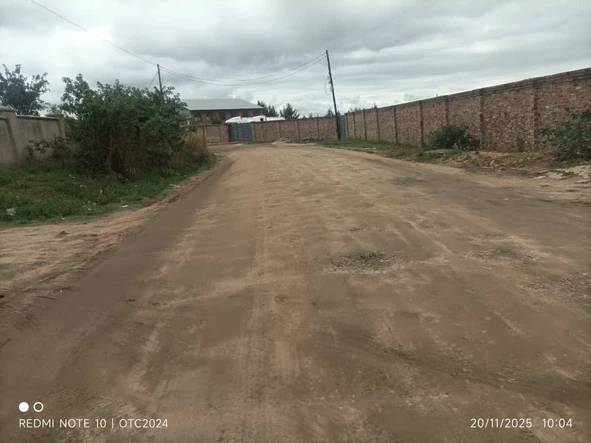 Commercial & Industrial Land