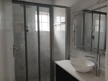 3 Bedroom Garden Flat