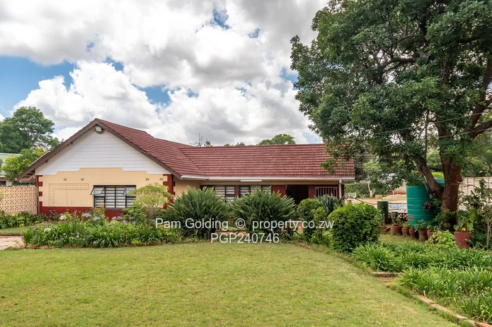 Commercial Property - Excellent Location- Sole Mandate (Sole Mandate)