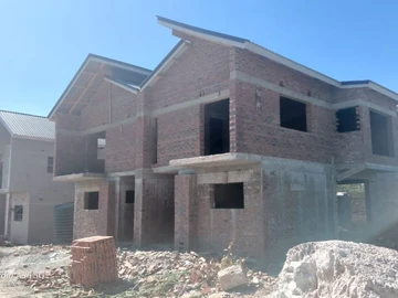 3 Bedroom Townhouse Complex