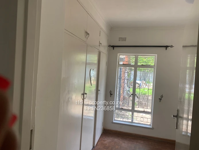 Discover this spectacular and cosy home for an intimate family  (Sole Mandate)