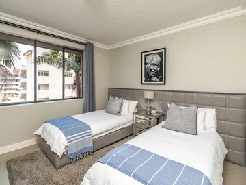 3 Bedroom Flat & Apartment