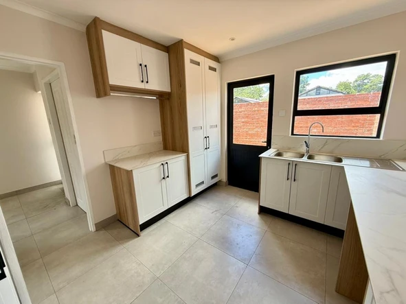 14 Unit Townhouse Complex