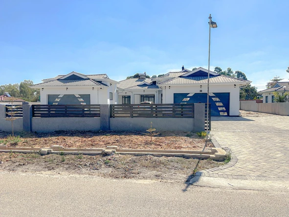 6 Bedroom Townhouse Complex