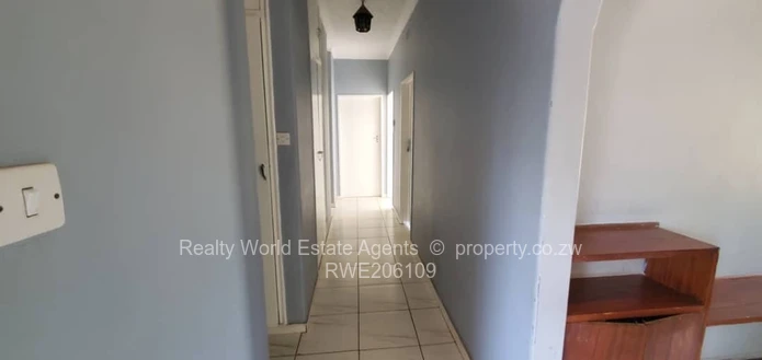 Waterfalls Prospect House To Let