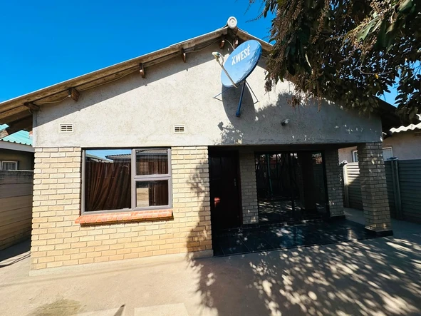 5 Bedroom House