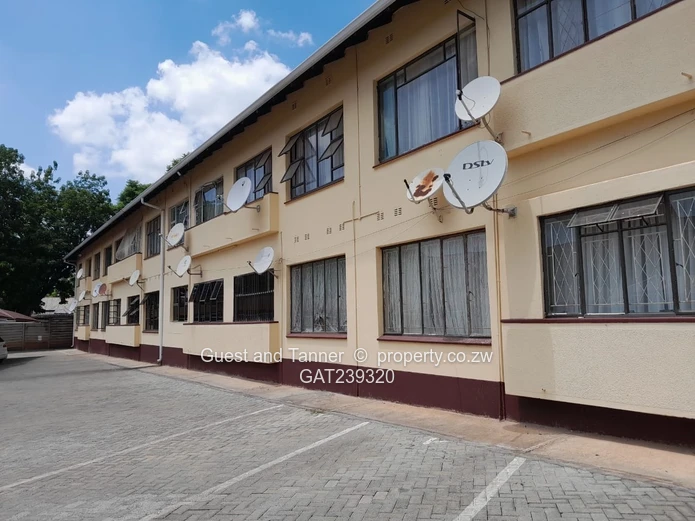 Apartment in Avondale with Secure Title