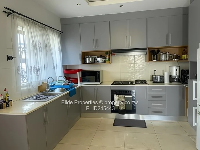 Tynwald: 4-Bed Tiled Split-Level Home with En-suite