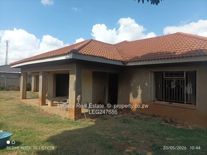Prime Westgate Family Home With Cottage For Sale