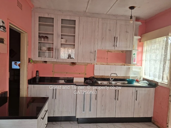 4 Bedroomed house For Sale In Cranborne