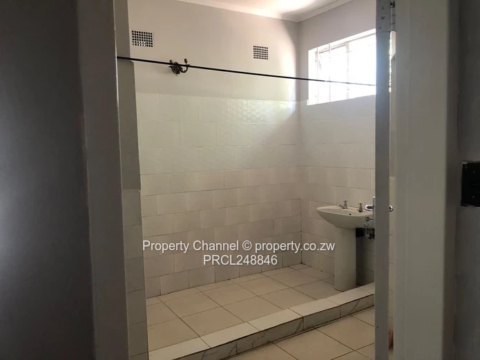 Available in Avondale West: Office Space 