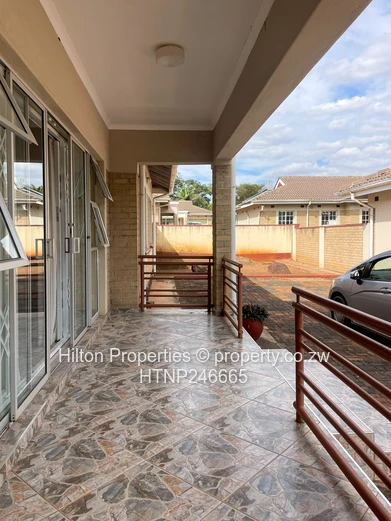 Fully Furnished 3-Bed Garden Flat with Pool in Highlands