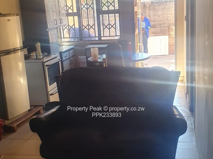 Warren park  1 house for sale