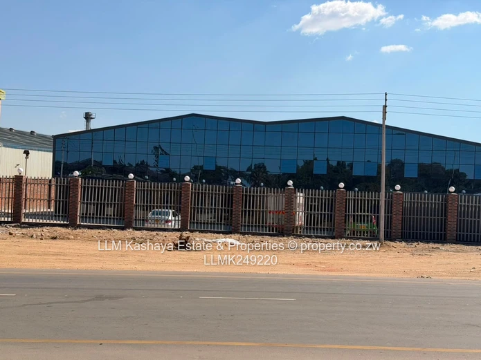Newly Built Warehouse To Let