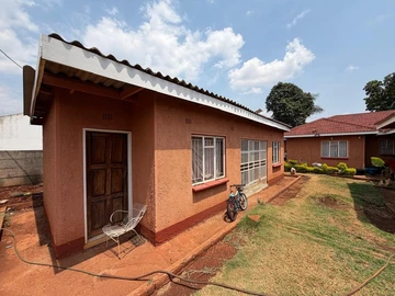 4 Bedroom House