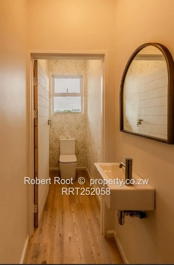 3 bed modern cluster home in Crowhill