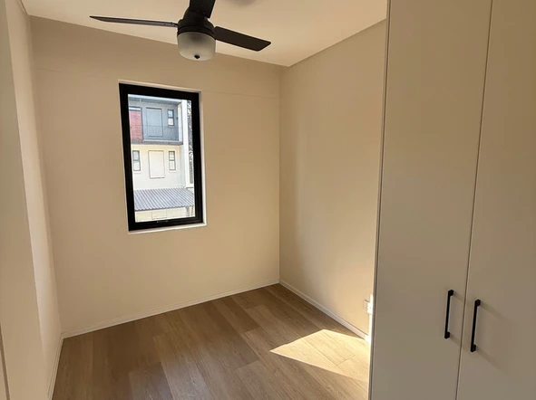 3 Bedroom Garden Flat