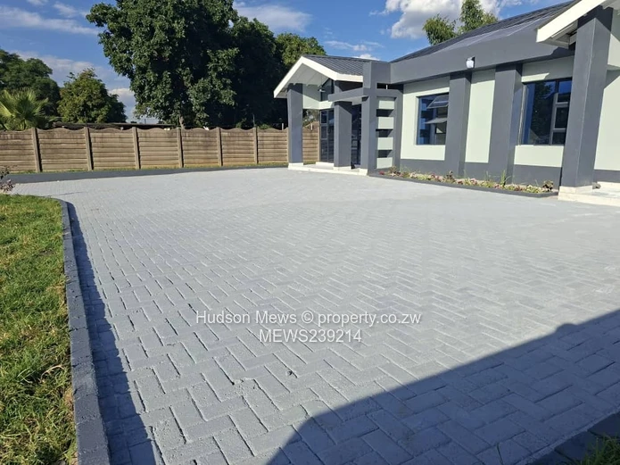 Modern 4-Bedroom Townhouse Investment – Hatfield, Harare South