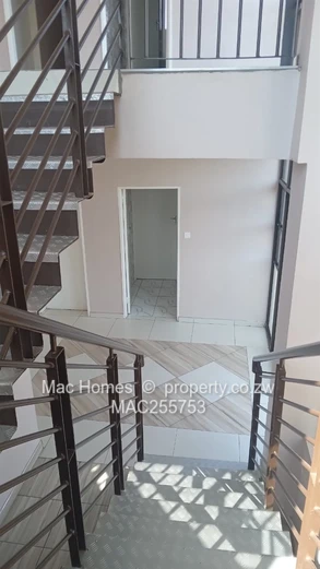 6 bedroom house for sale in mabelreign