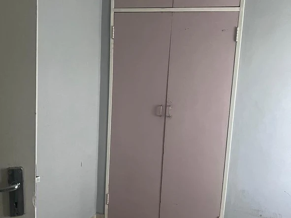 2 Bedroom Flat & Apartment