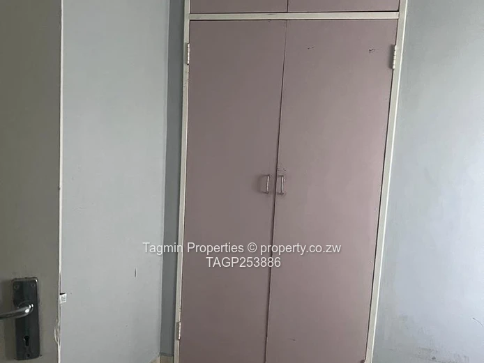 flat in Zimre Park.  Ruwa. $55k