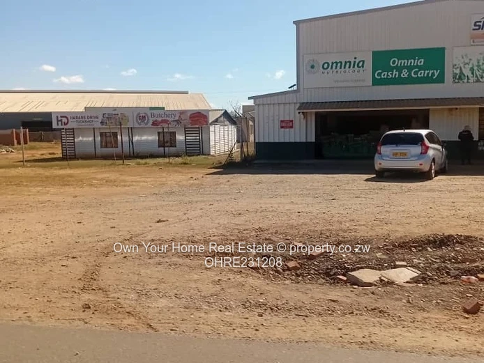 Pomona Commercial Stand