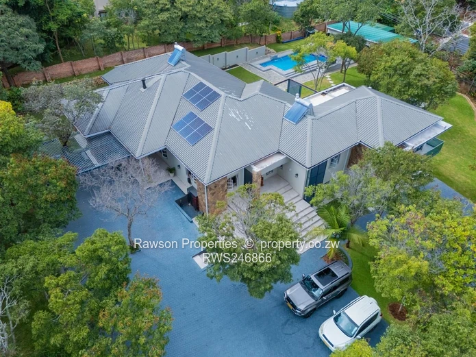 Prestigious Glen Lorne Contemporary Residence