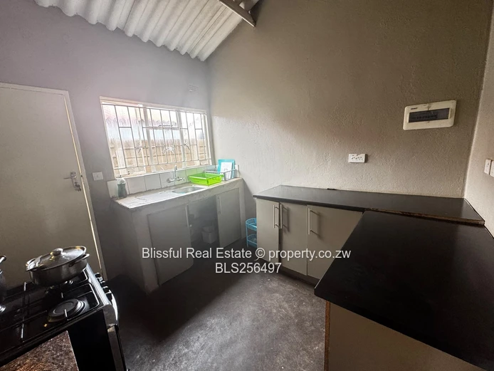 2 bedroom house for sale in budiriro cabs 