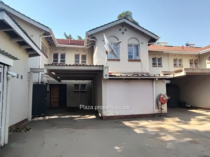 3 Bedroomed Apartment For Rent In Avenues
