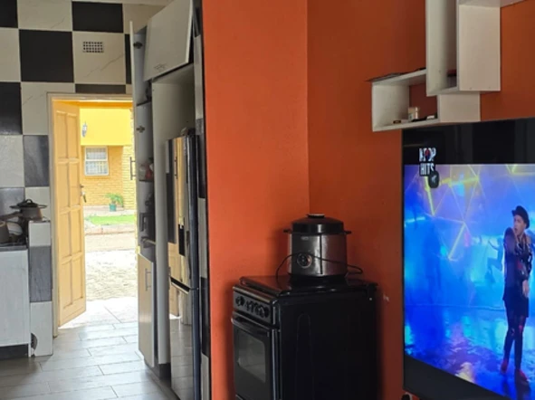 2 Bedroom Garden Flat