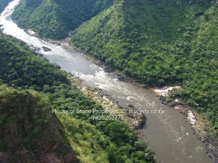 Victoria Falls — Riverfront Eco-Luxury Development