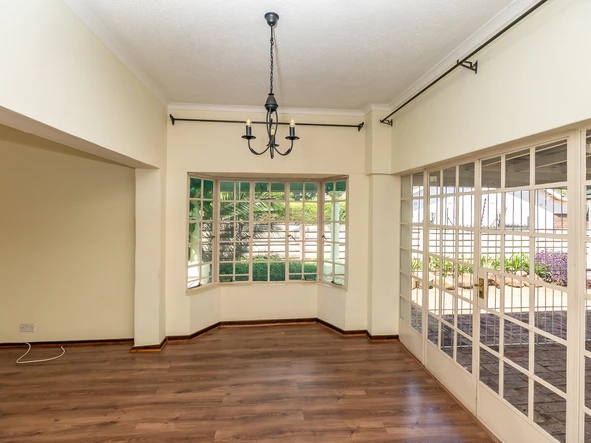 3 Bedroom Garden Flat