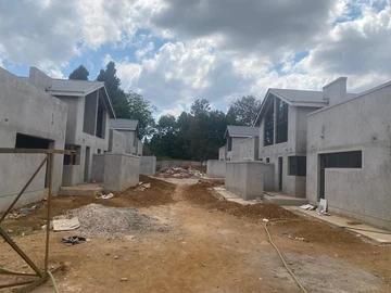 3 Bedroom Townhouse Complex