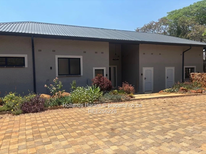 Exec townhouse Christon Bank