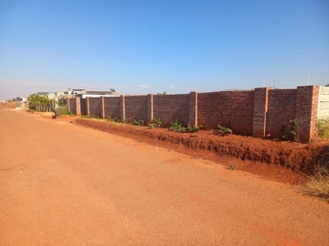 Stands & Residential Land