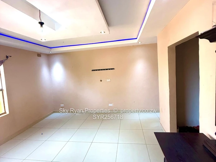Modern 5-Bedroom Home Gillingham Estates, Dzivarasekwa Ext For Sale