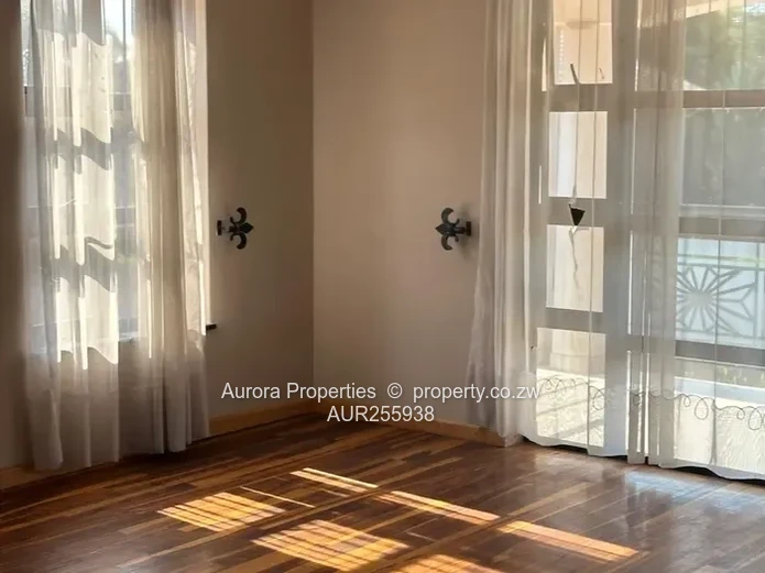 Luxury 5-Bedroom Home To Rent | The Grange