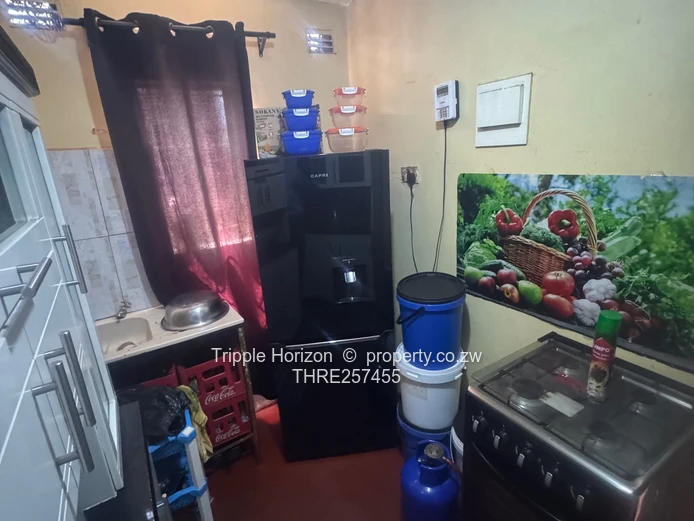 Investors Delight in Kuwadzana Extension , Deeds !!