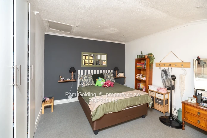 Lovely Family Home in Glen Lorne 