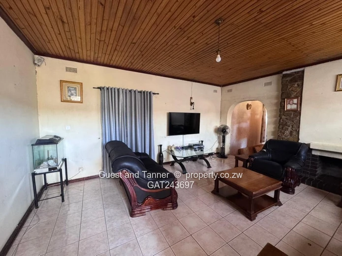 3 Bedroom House on Harare Drive Frontage, Sunridge, Harare